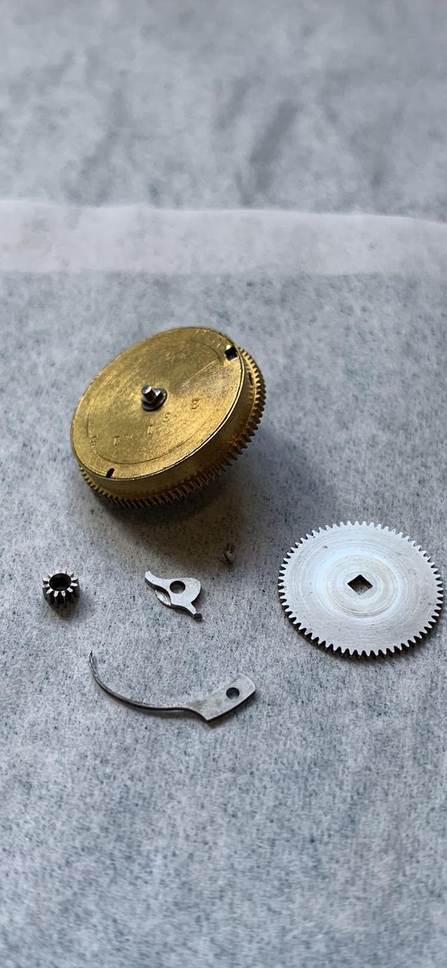 Pocket watch clearance mainspring